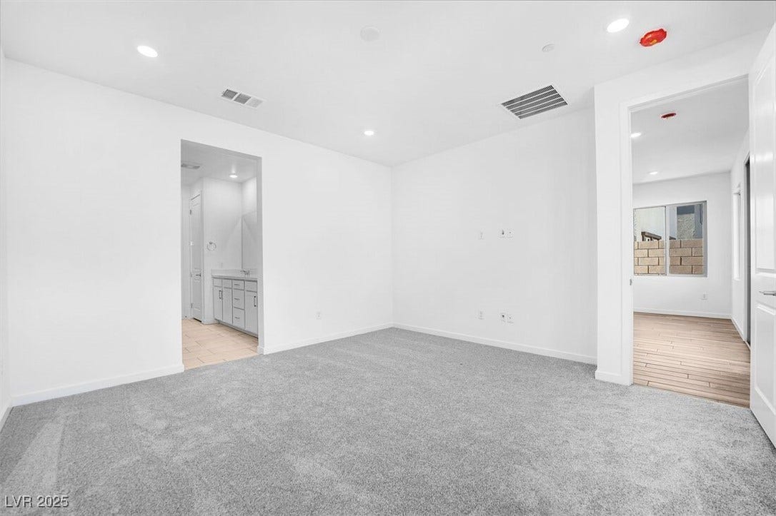 52 Via Montoro, Henderson, NV 89011 52 Via Montoro - Ready Now!