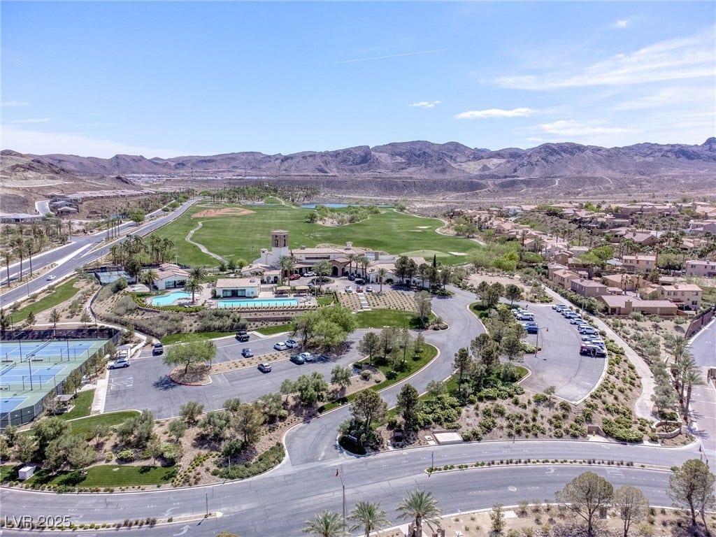 29 Porto Malaga Street, Henderson, NV 89011 29 Porto Malaga Street, Henderson, NV 89011