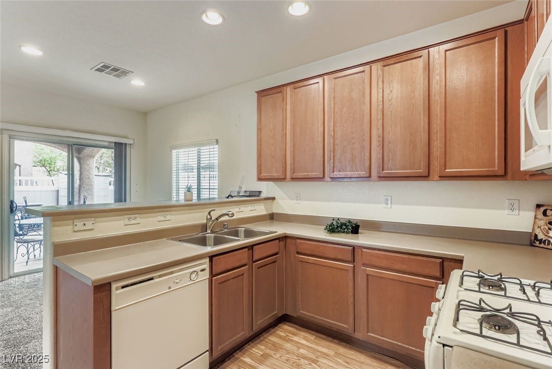 955 Wembly Hills Place, Henderson, NV 89011 955 Wembly Hills Place, Henderson, NV 89011