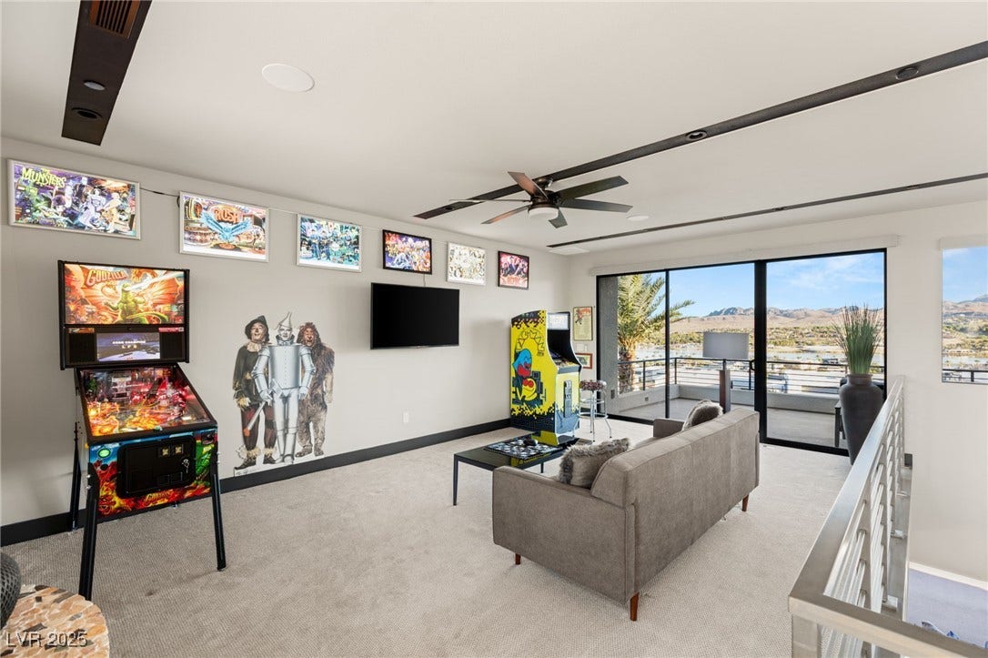 20 Highland Cove Lane, Henderson, NV 89011