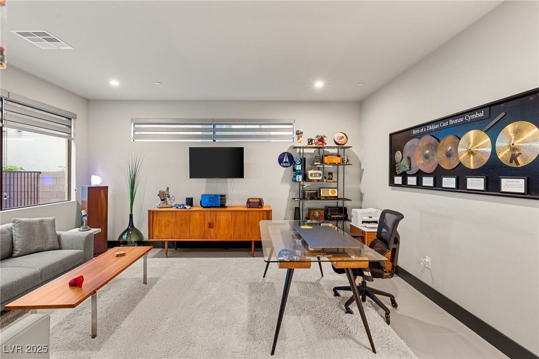 20 Highland Cove Lane, Henderson, NV 89011