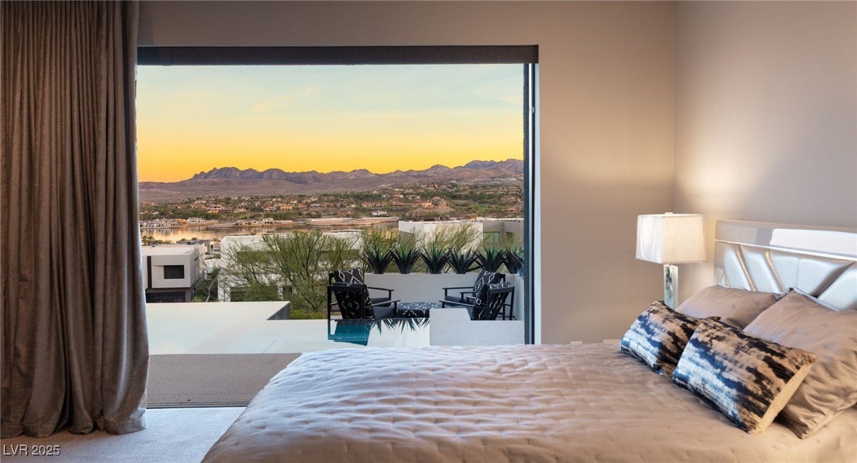 20 Highland Cove Lane, Henderson, NV 89011