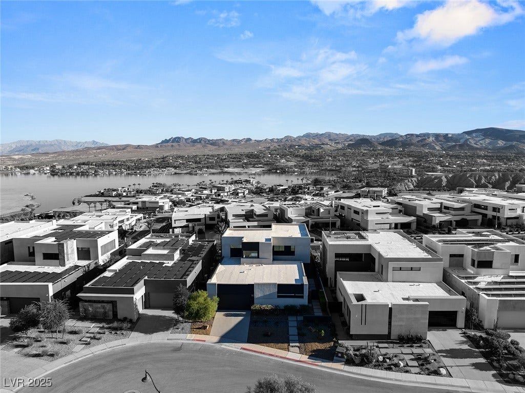 20 Highland Cove Lane, Henderson, NV 89011