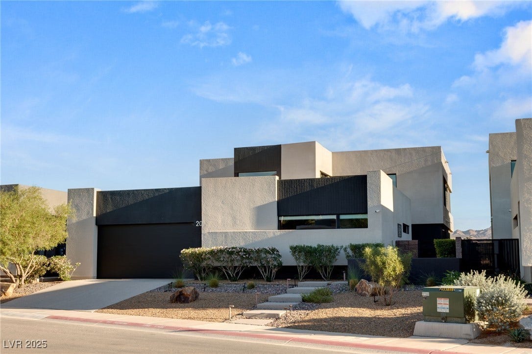 20 Highland Cove Lane, Henderson, NV 89011