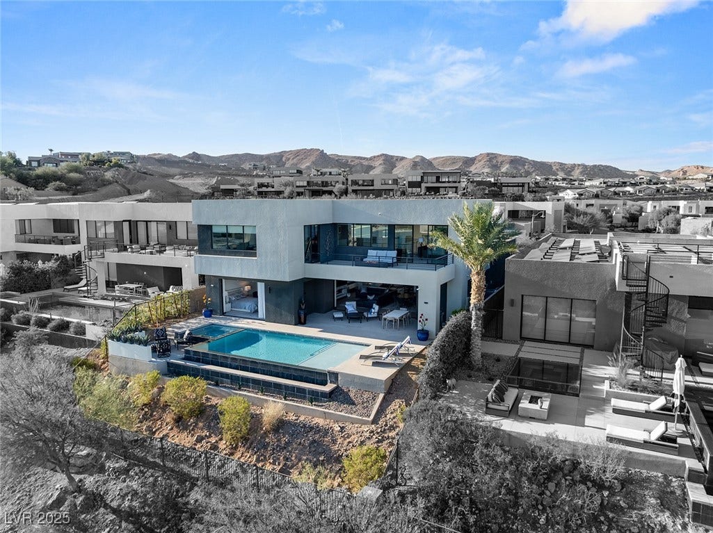 20 Highland Cove Lane, Henderson, NV 89011