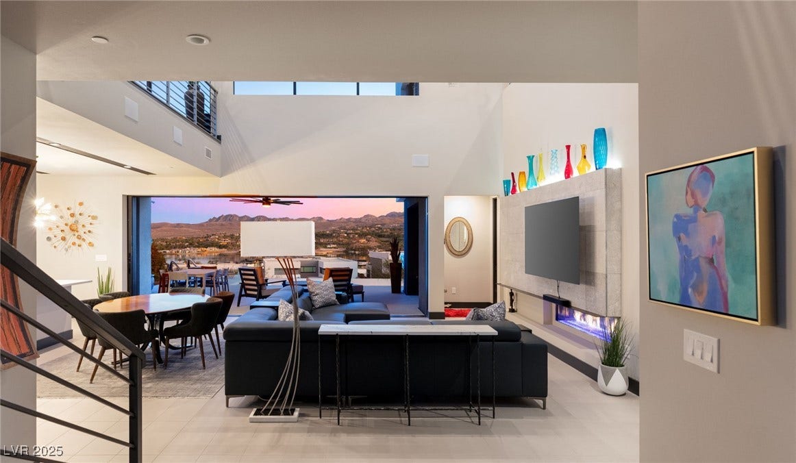 20 Highland Cove Lane, Henderson, NV 89011