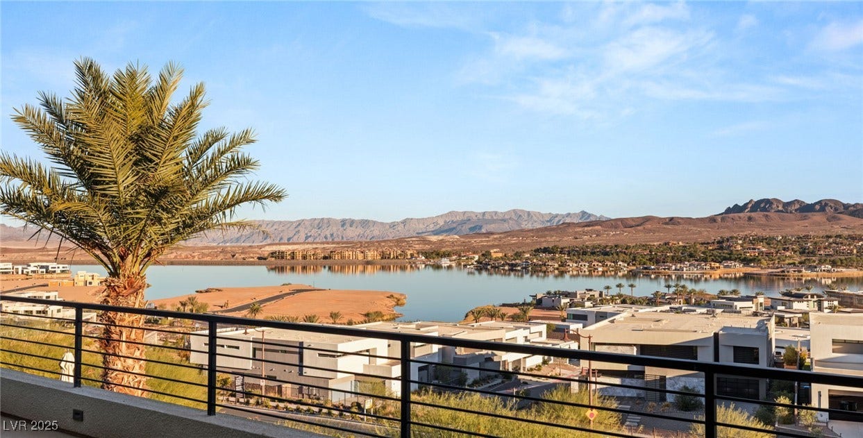 20 Highland Cove Lane, Henderson, NV 89011