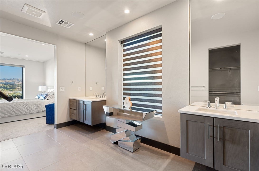 20 Highland Cove Lane, Henderson, NV 89011