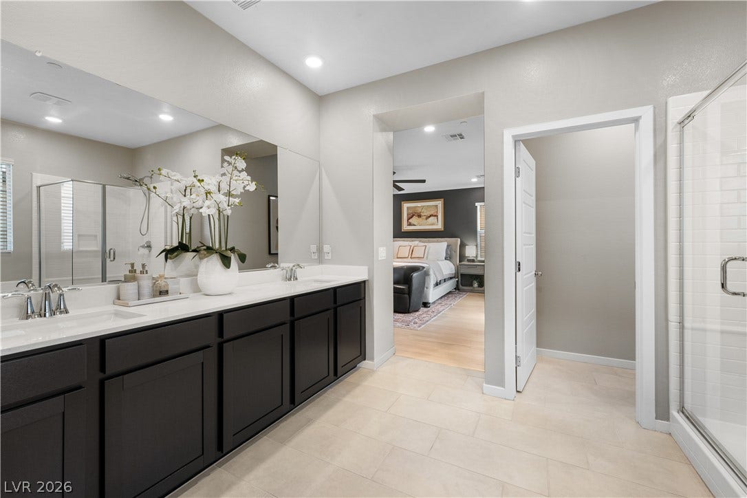 145 Rohan Crest Avenue, Henderson, NV 89011 145 Rohan Crest Avenue, Henderson, NV 89011
