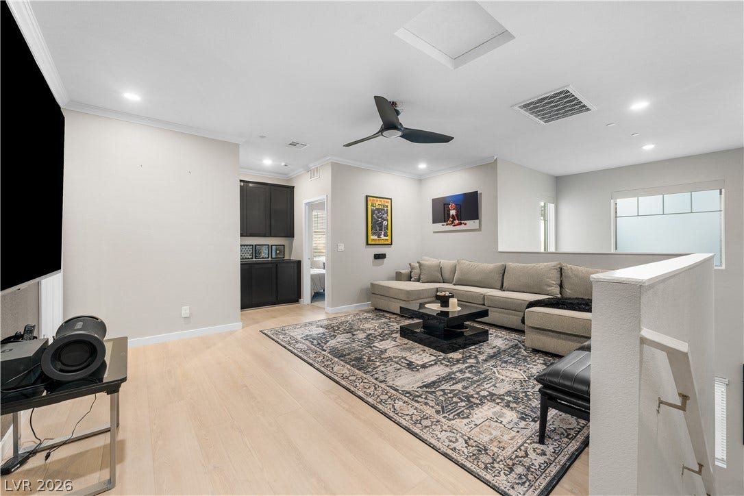 145 Rohan Crest Avenue, Henderson, NV 89011 145 Rohan Crest Avenue, Henderson, NV 89011