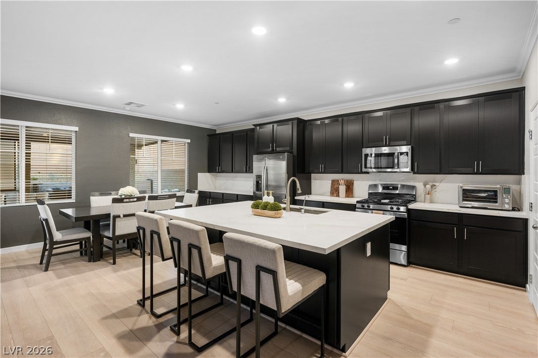 145 Rohan Crest Avenue, Henderson, NV 89011 145 Rohan Crest Avenue, Henderson, NV 89011