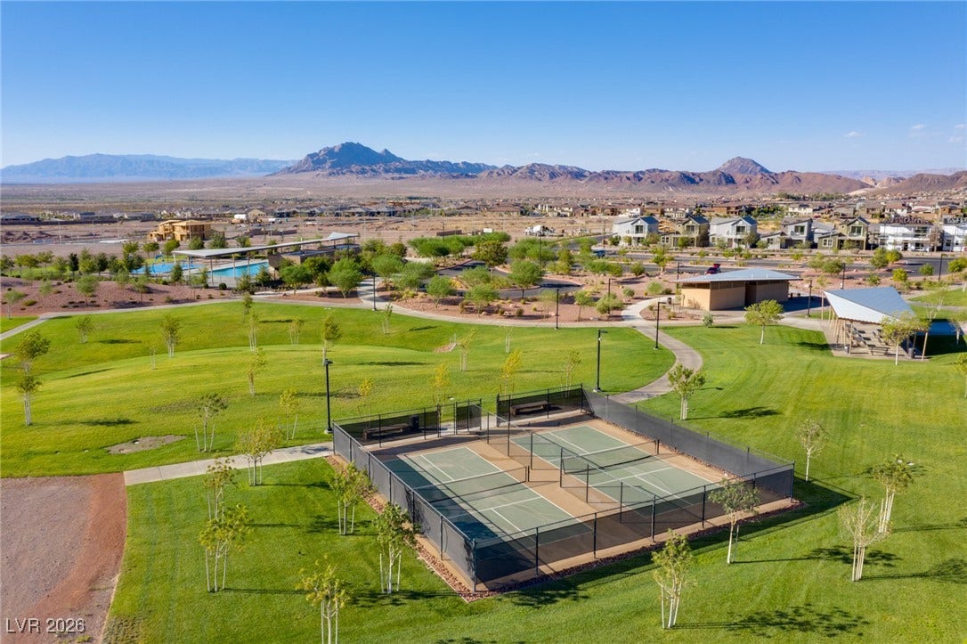 145 Rohan Crest Avenue, Henderson, NV 89011 145 Rohan Crest Avenue, Henderson, NV 89011