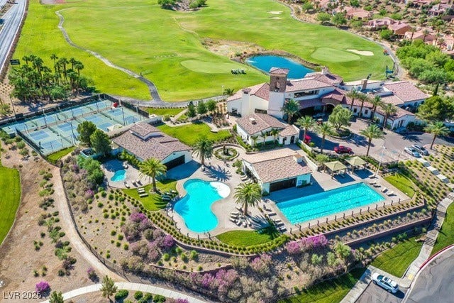 44 Caminito Amore, Henderson, NV 89011 Lake Las Vegas Sports Club
