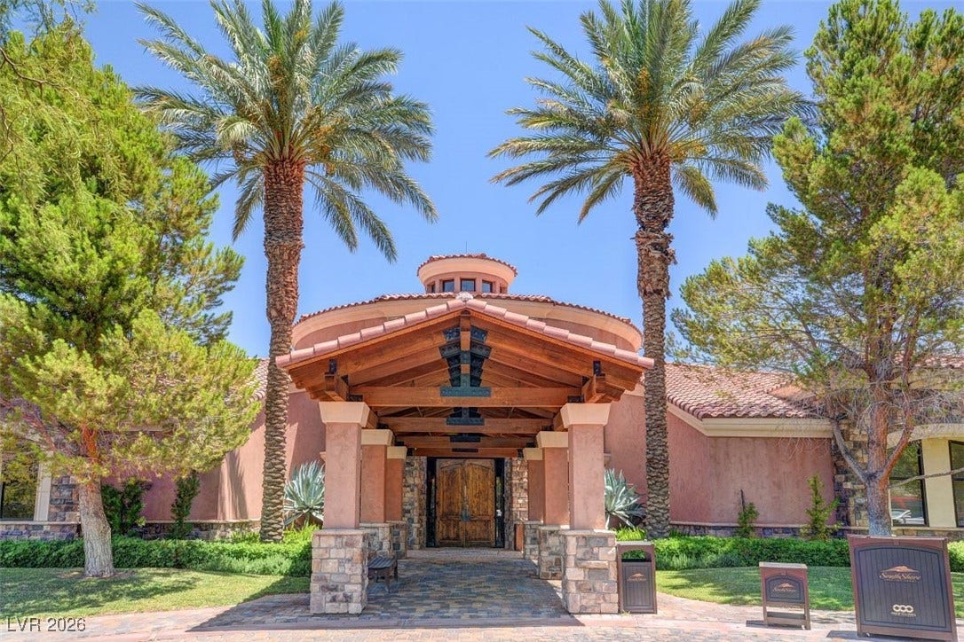 44 Caminito Amore, Henderson, NV 89011 SouthShore Country Club