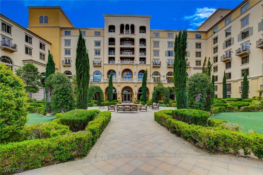 44 Caminito Amore, Henderson, NV 89011 Hilton Lake Las Vegas Resort & Spa