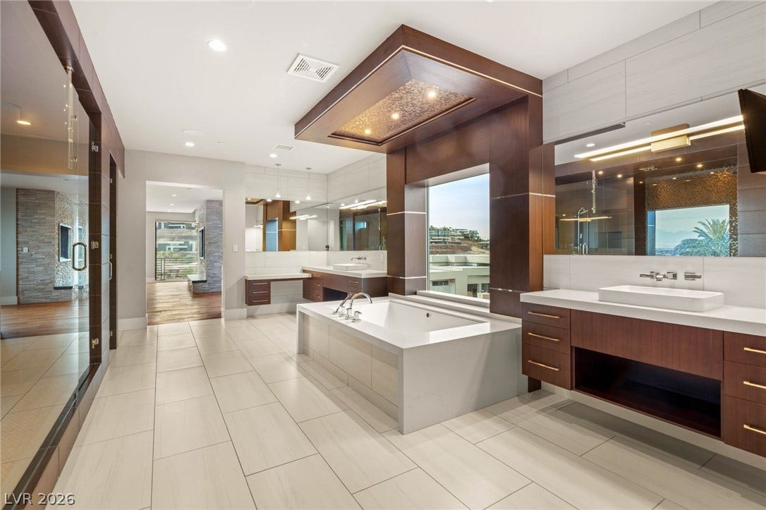 586 Lairmont Place, Henderson, NV 89012