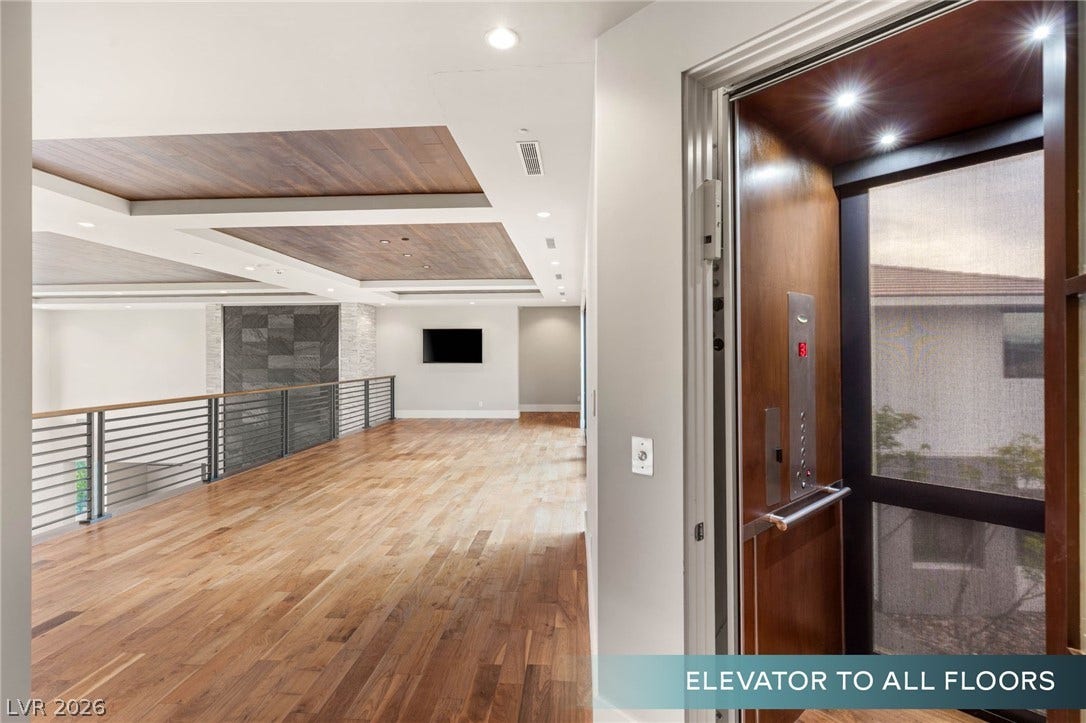 586 Lairmont Place, Henderson, NV 89012