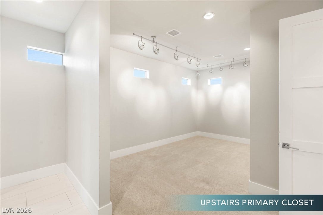 586 Lairmont Place, Henderson, NV 89012