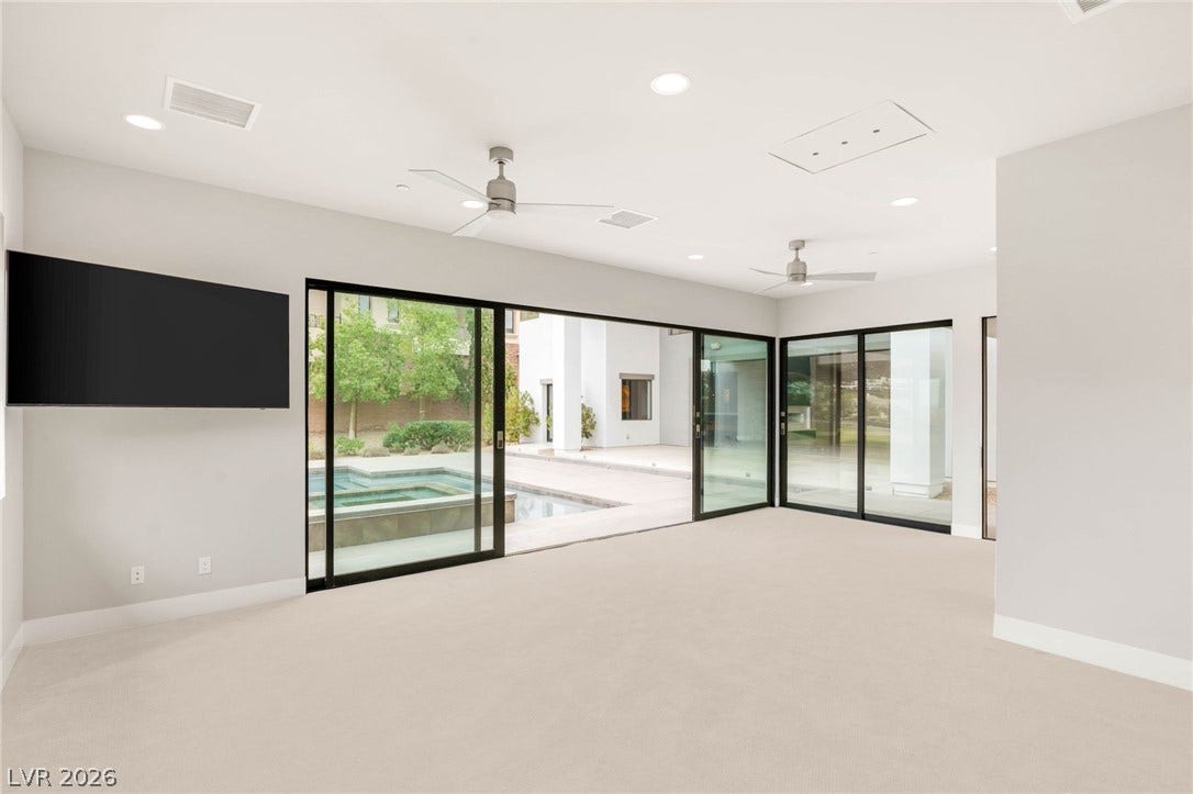 586 Lairmont Place, Henderson, NV 89012