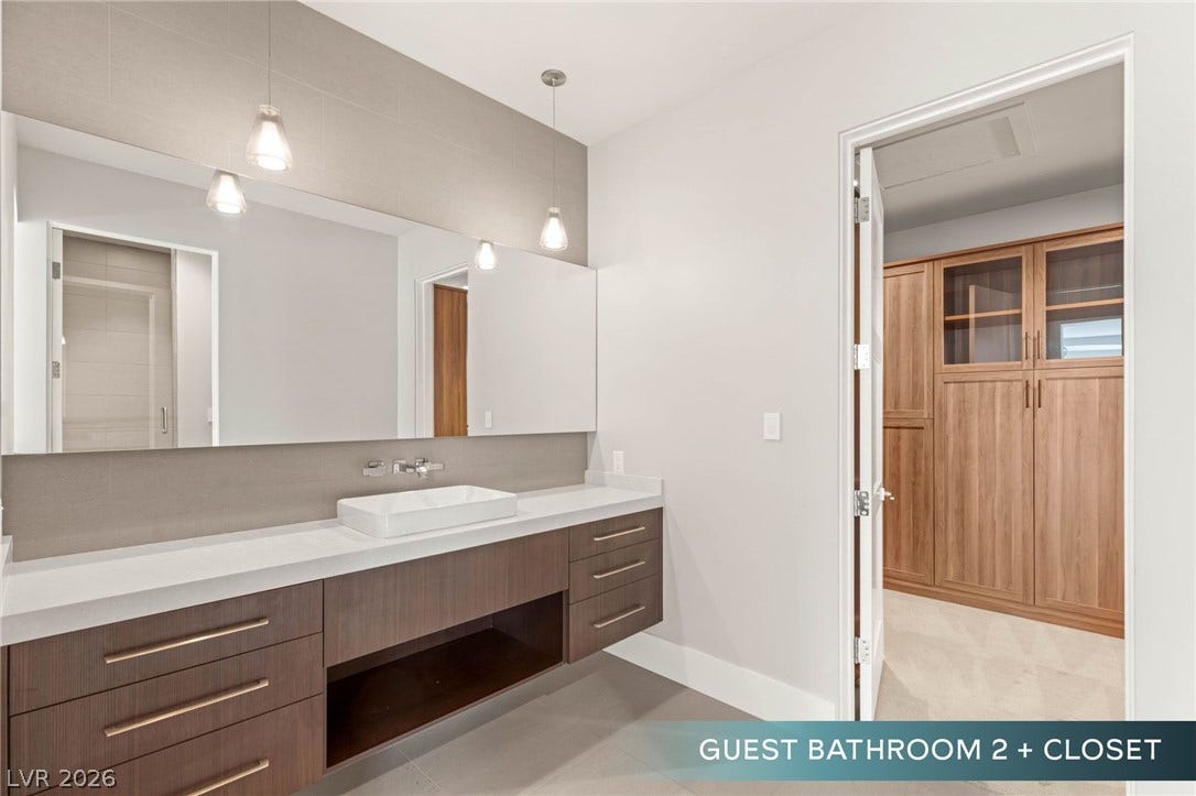 586 Lairmont Place, Henderson, NV 89012