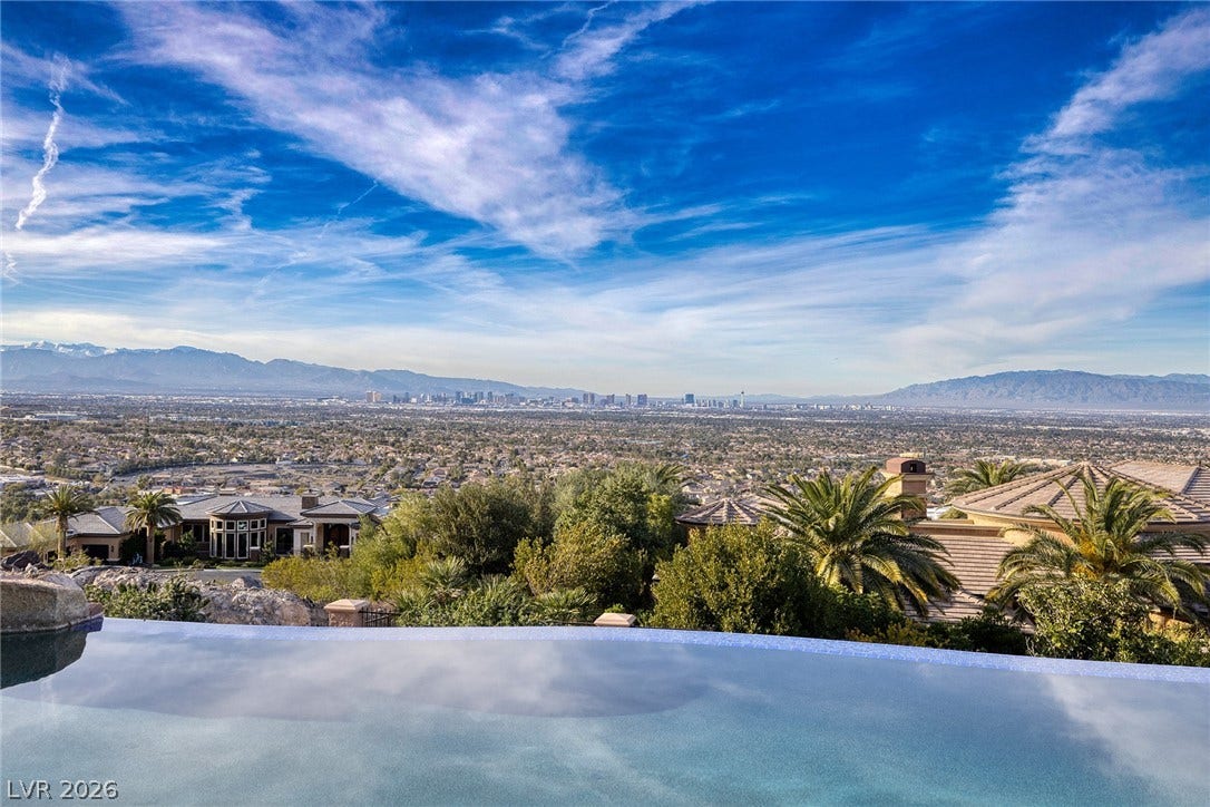 472 Saint Moritz Drive, Henderson, NV 89012 472 Saint Moritz Drive, Henderson, NV 89012
