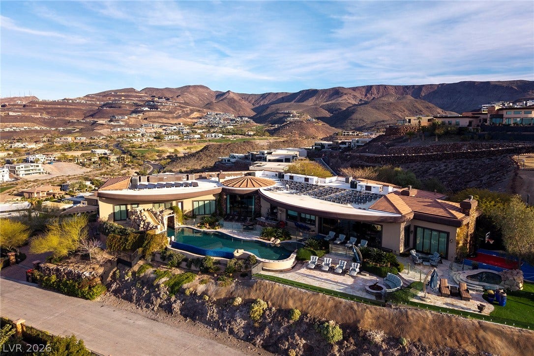 472 Saint Moritz Drive, Henderson, NV 89012 472 Saint Moritz Drive, Henderson, NV 89012