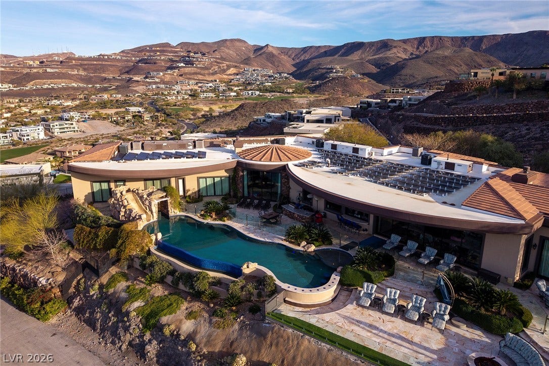 472 Saint Moritz Drive, Henderson, NV 89012 472 Saint Moritz Drive, Henderson, NV 89012