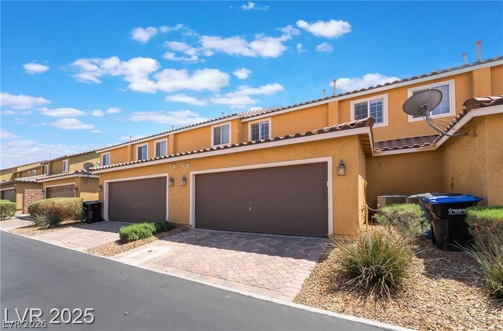 3088 Bicentennial Parkway, Henderson, NV 89044 3088 Bicentennial Parkway, Henderson, NV 89044