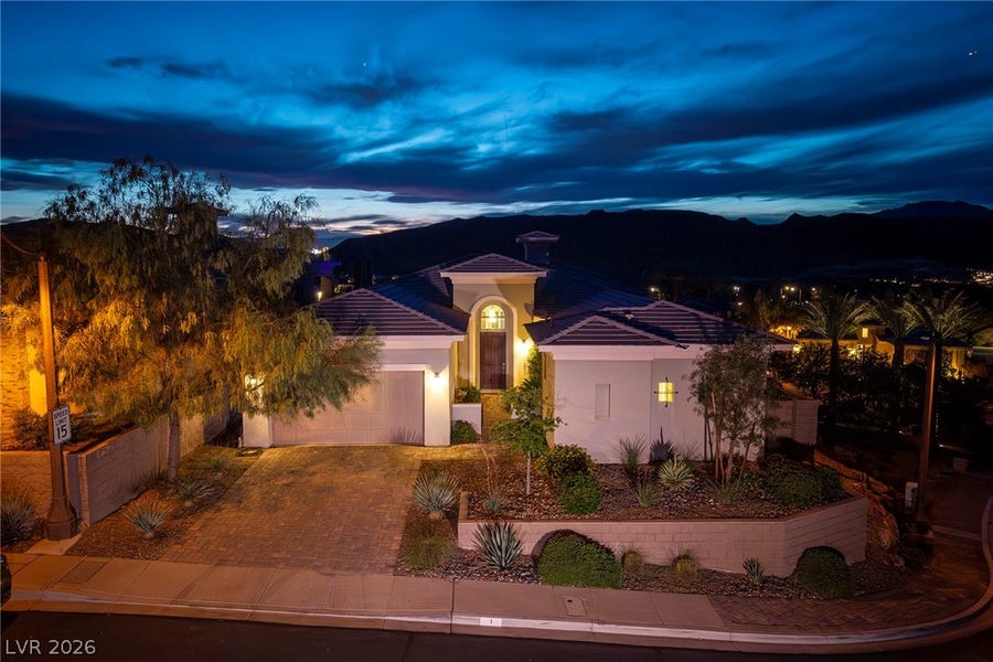 Property photo for 1 Costa Tropical Drive, Henderson, NV