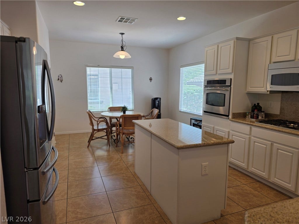 2408 Black River Falls Drive, Henderson, NV 89044 2408 Black River Falls Drive, Henderson, NV 89044