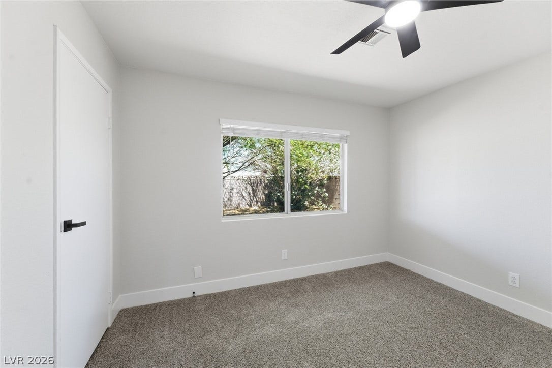 529 Close Avenue, Henderson, NV 89011 529 Close Avenue, Henderson, NV 89011