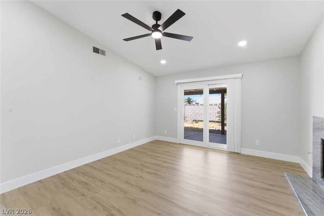 529 Close Avenue, Henderson, NV 89011 529 Close Avenue, Henderson, NV 89011
