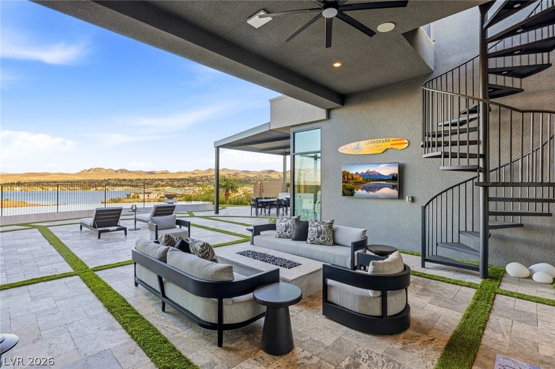 100 Tre Pietre Street, Henderson, NV 89011 100 Tre Pietre Street, Henderson, NV 89011