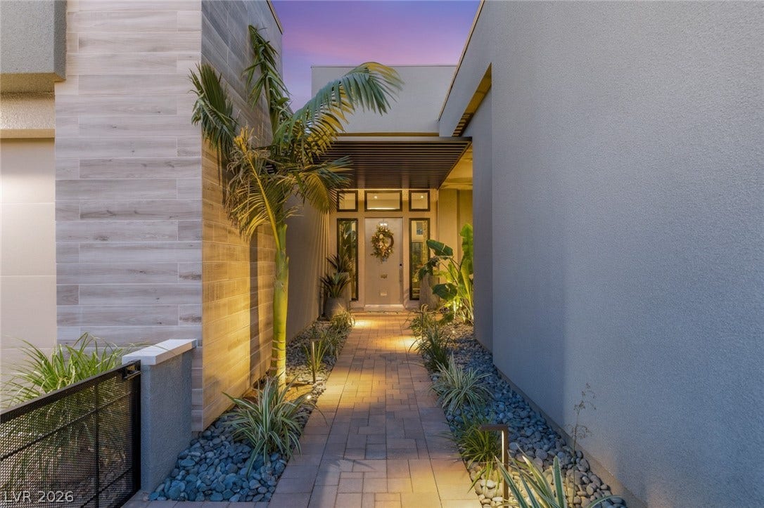 100 Tre Pietre Street, Henderson, NV 89011 100 Tre Pietre Street, Henderson, NV 89011