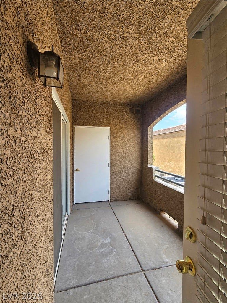 833 Aspen Peak Loop, #112, Henderson, NV 89011 Relax on your spacious patio