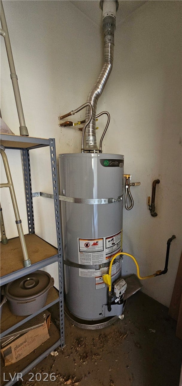 833 Aspen Peak Loop, #112, Henderson, NV 89011 New water heater in 2023
