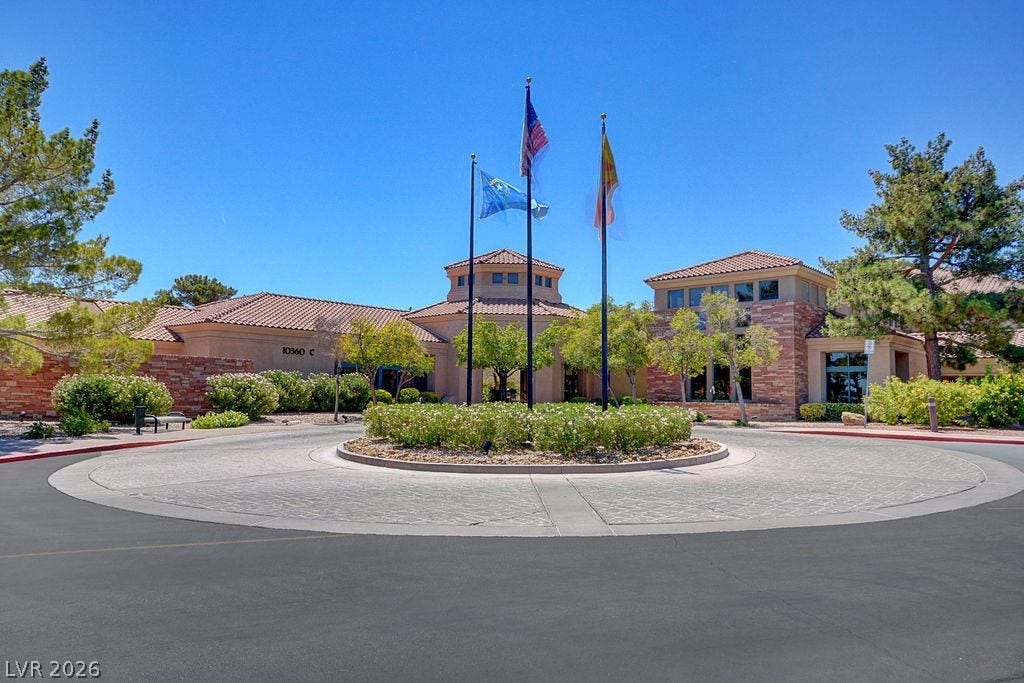 8901 Villa Ridge Drive, Las Vegas, NV 89134 8901 Villa Ridge Drive, Las Vegas, NV 89134