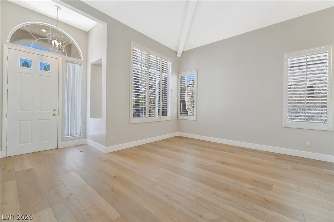 1278 Autumn Wind Way, Henderson, NV 89052 A graceful entry with vaulted ceilings and abundant natural light.