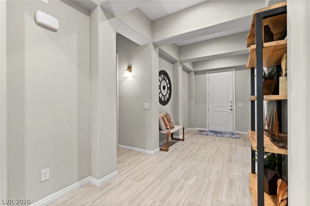 9095 Wing Shadow Circle, Las Vegas, NV 89129 9095 Wing Shadow Circle, Las Vegas, NV 89129