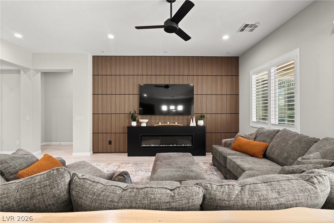 9095 Wing Shadow Circle, Las Vegas, NV 89129 9095 Wing Shadow Circle, Las Vegas, NV 89129
