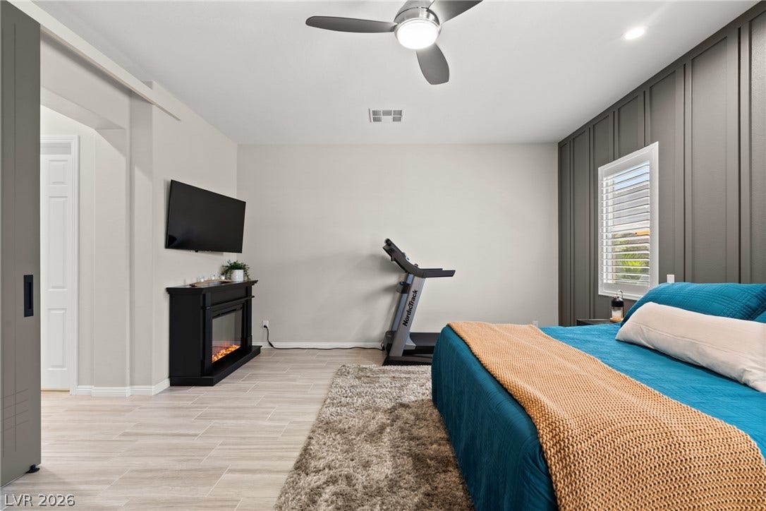 9095 Wing Shadow Circle, Las Vegas, NV 89129 9095 Wing Shadow Circle, Las Vegas, NV 89129