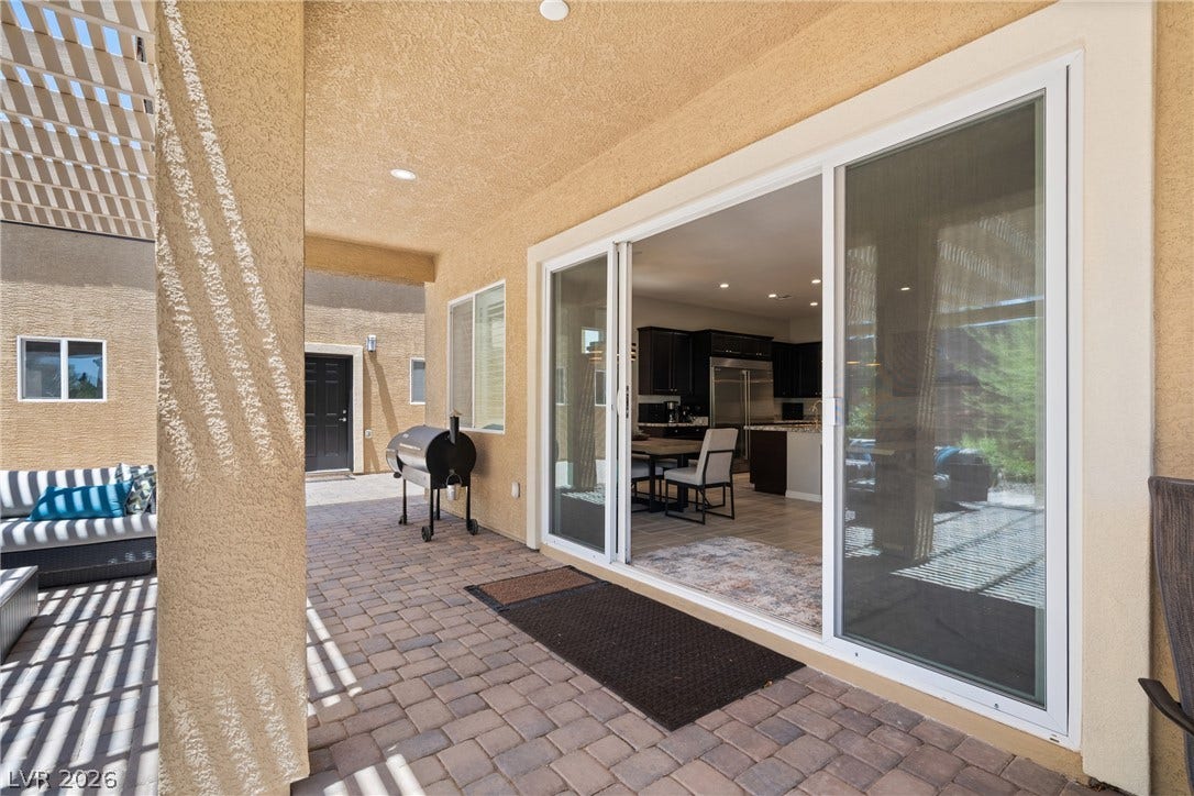 9095 Wing Shadow Circle, Las Vegas, NV 89129 Covered Patio
