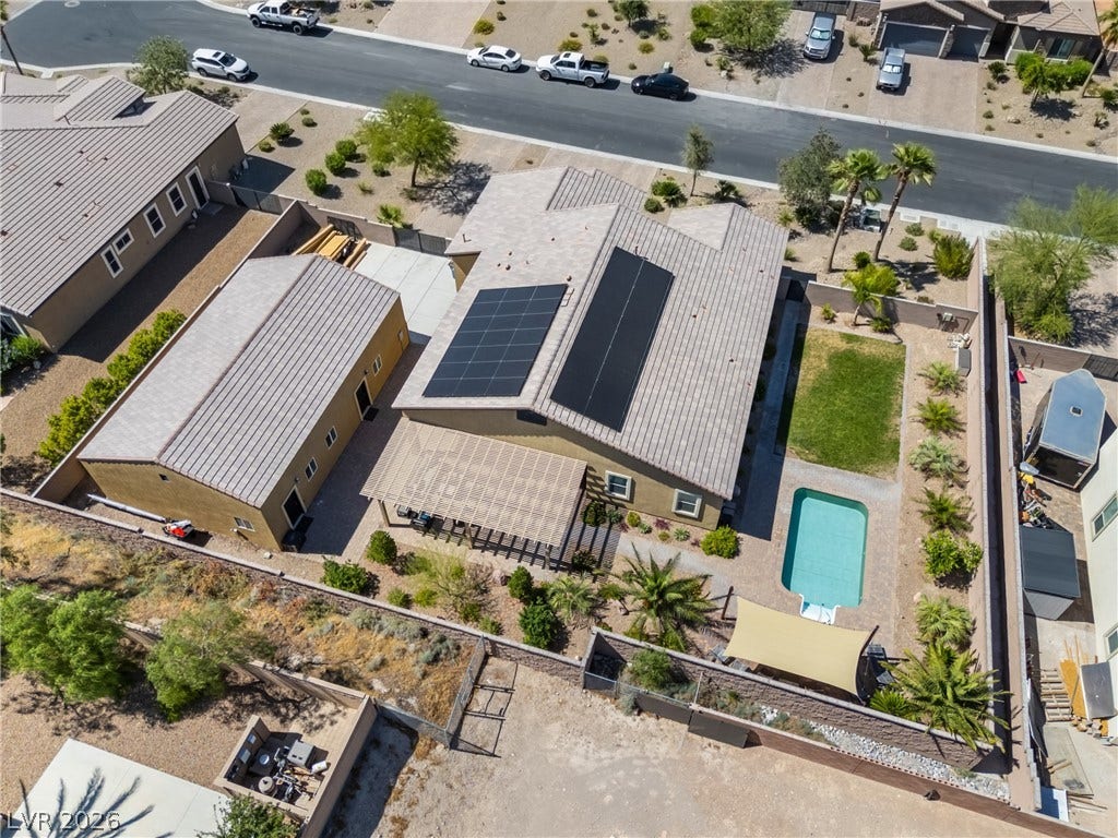 9095 Wing Shadow Circle, Las Vegas, NV 89129 9095 Wing Shadow Circle, Las Vegas, NV 89129