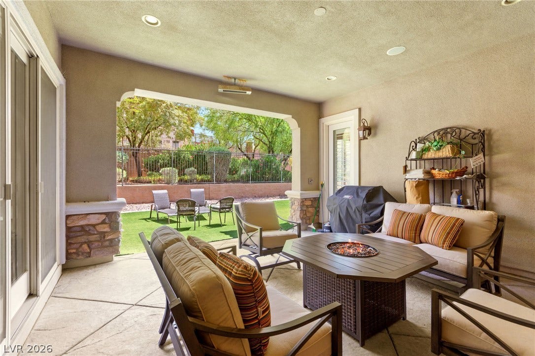 1389 ENCHANTED RIVER Drive, Henderson, NV 89012 1389 ENCHANTED RIVER Drive, Henderson, NV 89012