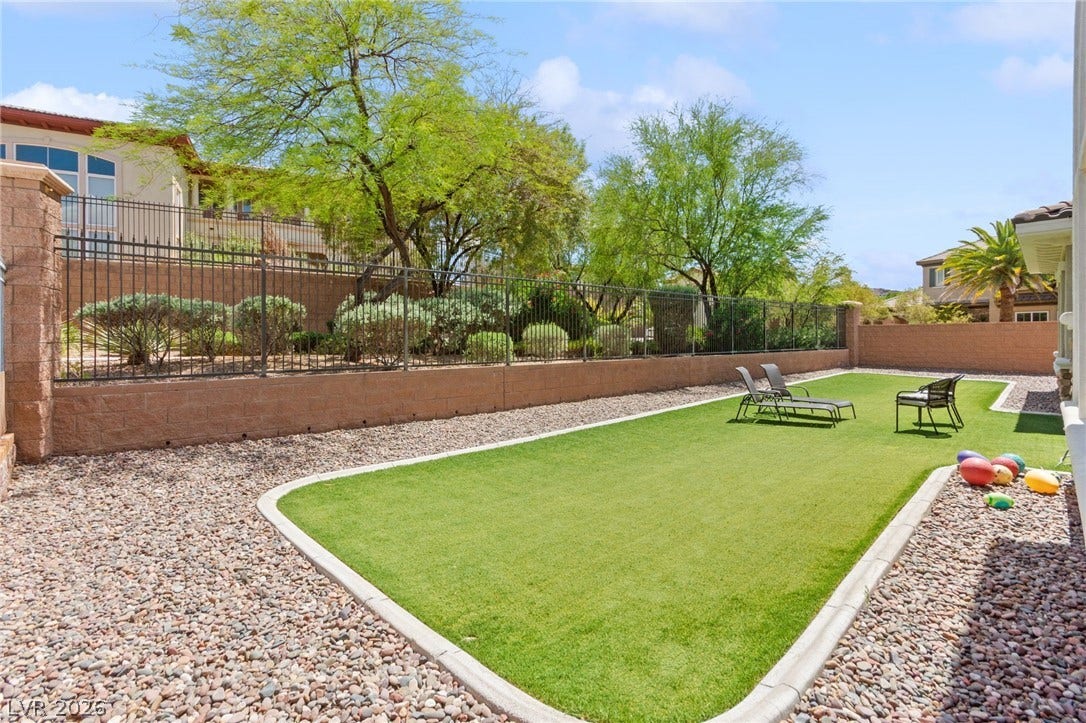 1389 ENCHANTED RIVER Drive, Henderson, NV 89012 1389 ENCHANTED RIVER Drive, Henderson, NV 89012