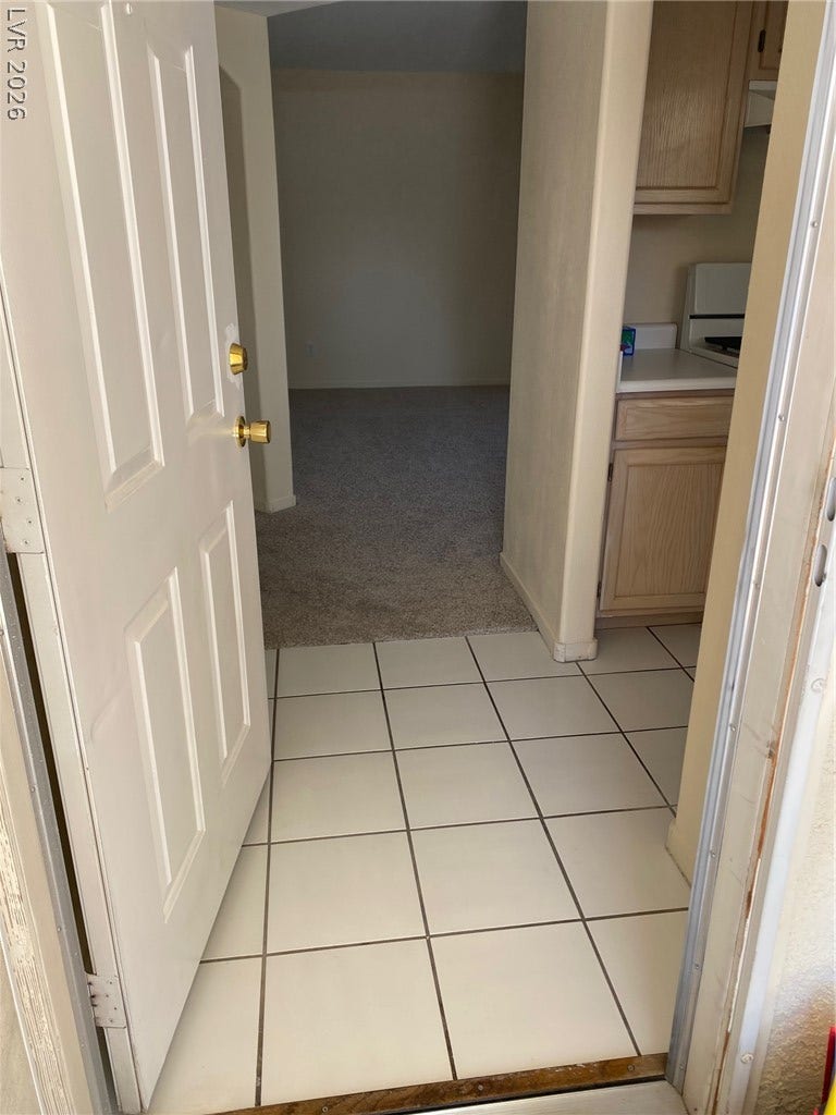 698 S Racetrack Road, #1013, Henderson, NV 89015 698 S Racetrack Road, #1013, Henderson, NV 89015