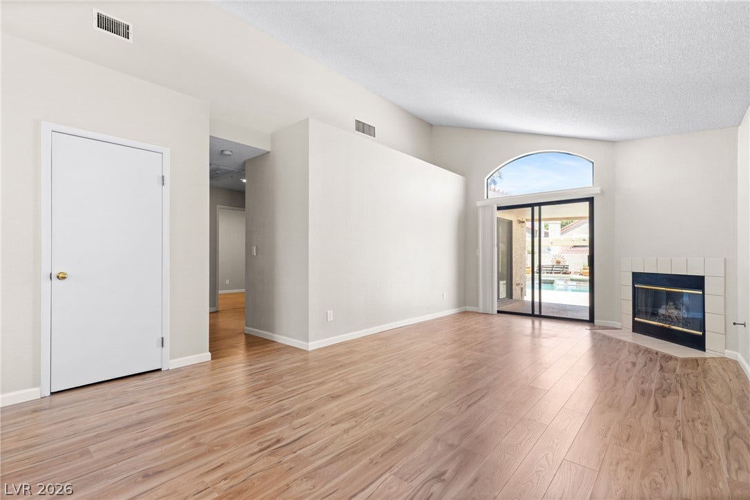 2712 Strathmoor Drive, Henderson, NV 89074 2712 Strathmoor Drive, Henderson, NV 89074