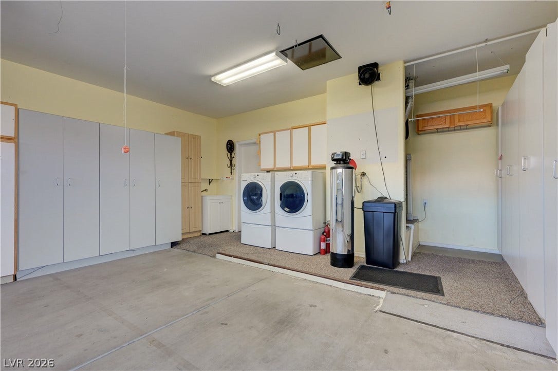 2533 Banora Point Drive, Las Vegas, NV 89134 2533 Banora Point Drive, Las Vegas, NV 89134