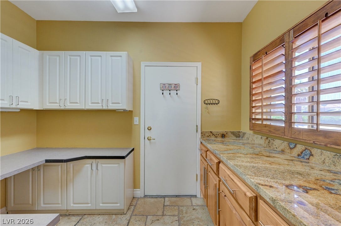 2533 Banora Point Drive, Las Vegas, NV 89134 2533 Banora Point Drive, Las Vegas, NV 89134