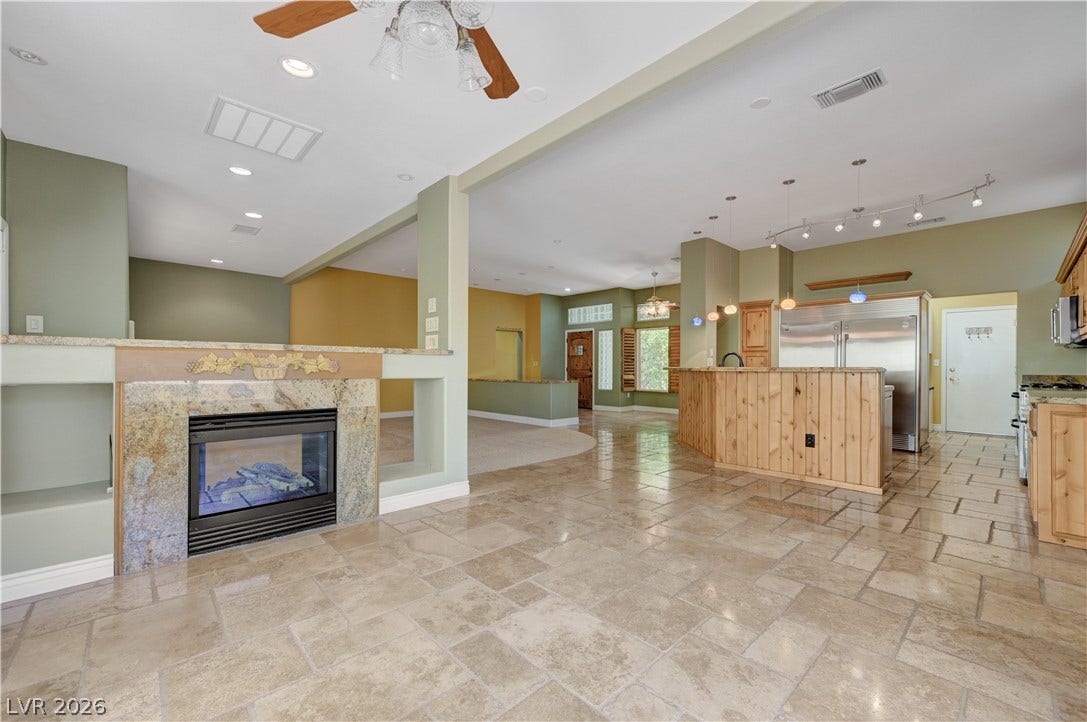 2533 Banora Point Drive, Las Vegas, NV 89134 2533 Banora Point Drive, Las Vegas, NV 89134